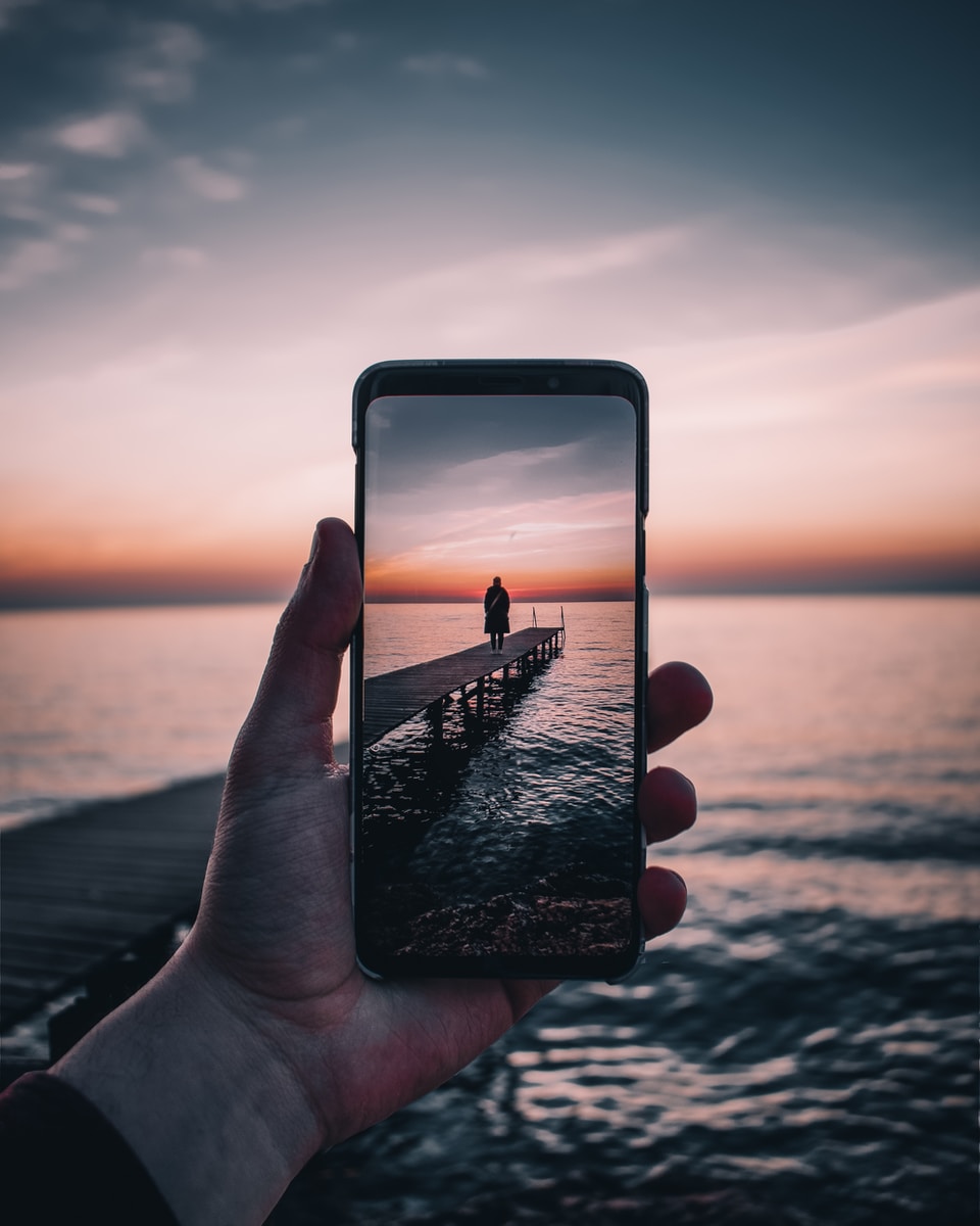 8 Apps to Capture Instagram Photos Like a Pro (and Why You Need Them)