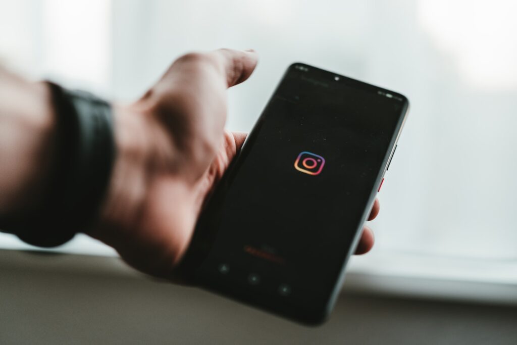 How to Write a Guide on Instagram: A Resource for Content Marketers